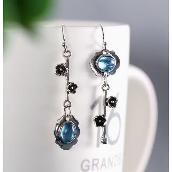 Boho Silver Flowers, Light Blue Stone Centers, Upside Down - Picture 5 of 5